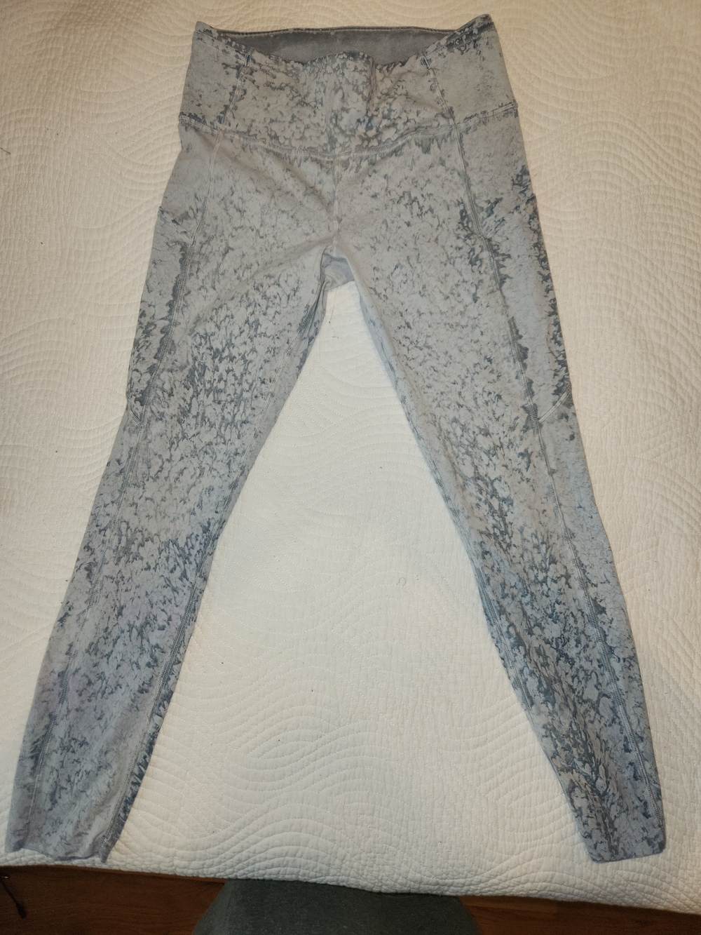 lululemon athletica Light Blue/Gray Marble Leggings Size 10